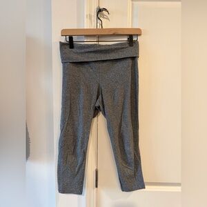 Women’s Grey Capri Leggings